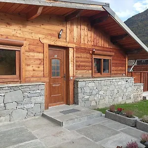 Chalet Joli Terrasse Et Jardinet, Albertville